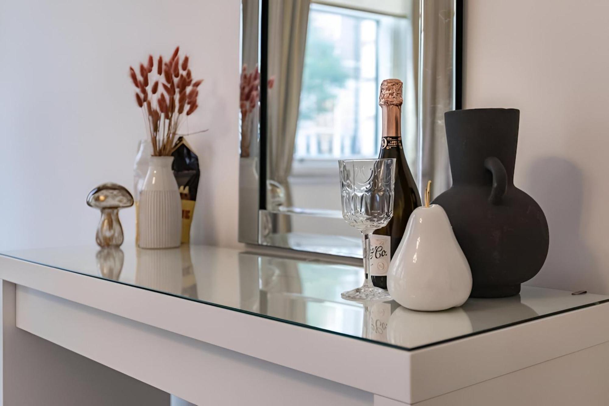 Luxury London 3 Bedroom Duplex With Pool Table - 4Hs Eksteriør billede